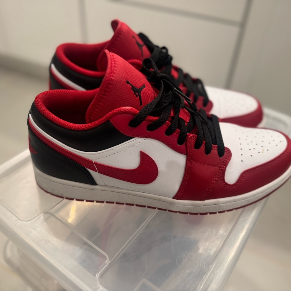 Nike Jordan 1 lows size 11.5 - Picture 1 of 7